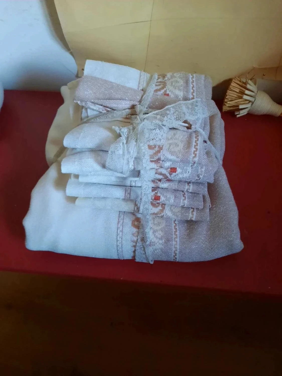 🥀Set van 8 katoenen servetten en tafelkleed. – photo 2